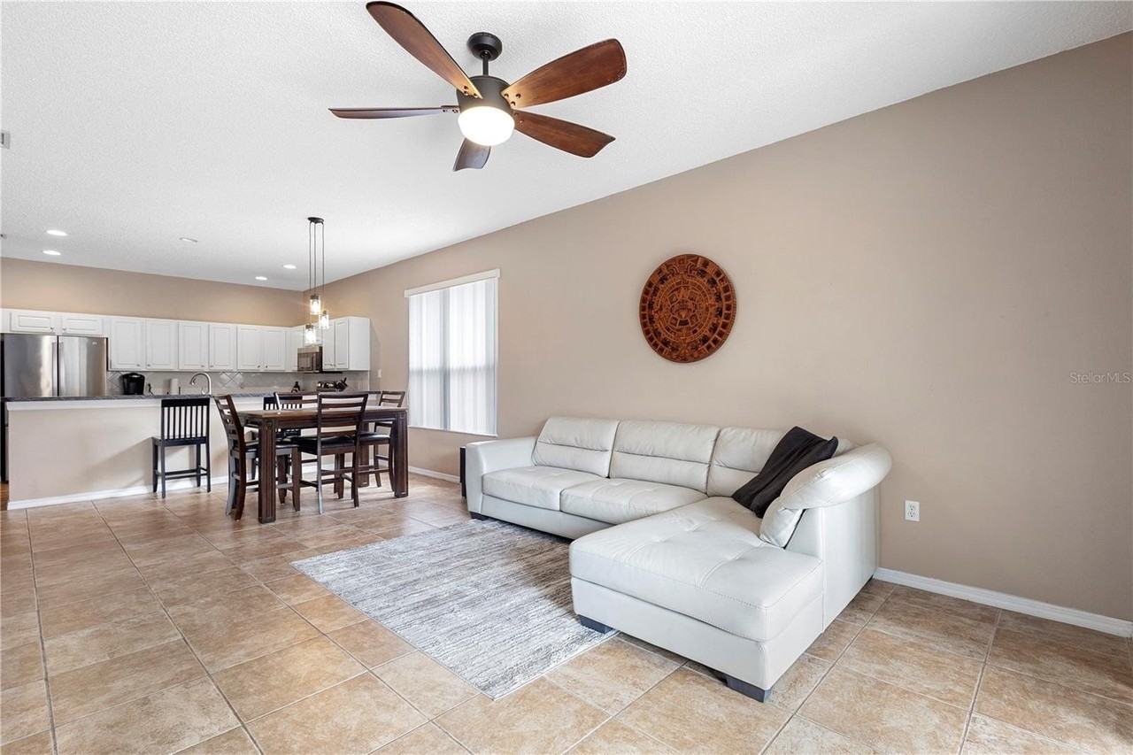 230 Brassington Dr - Photo 6 of 13