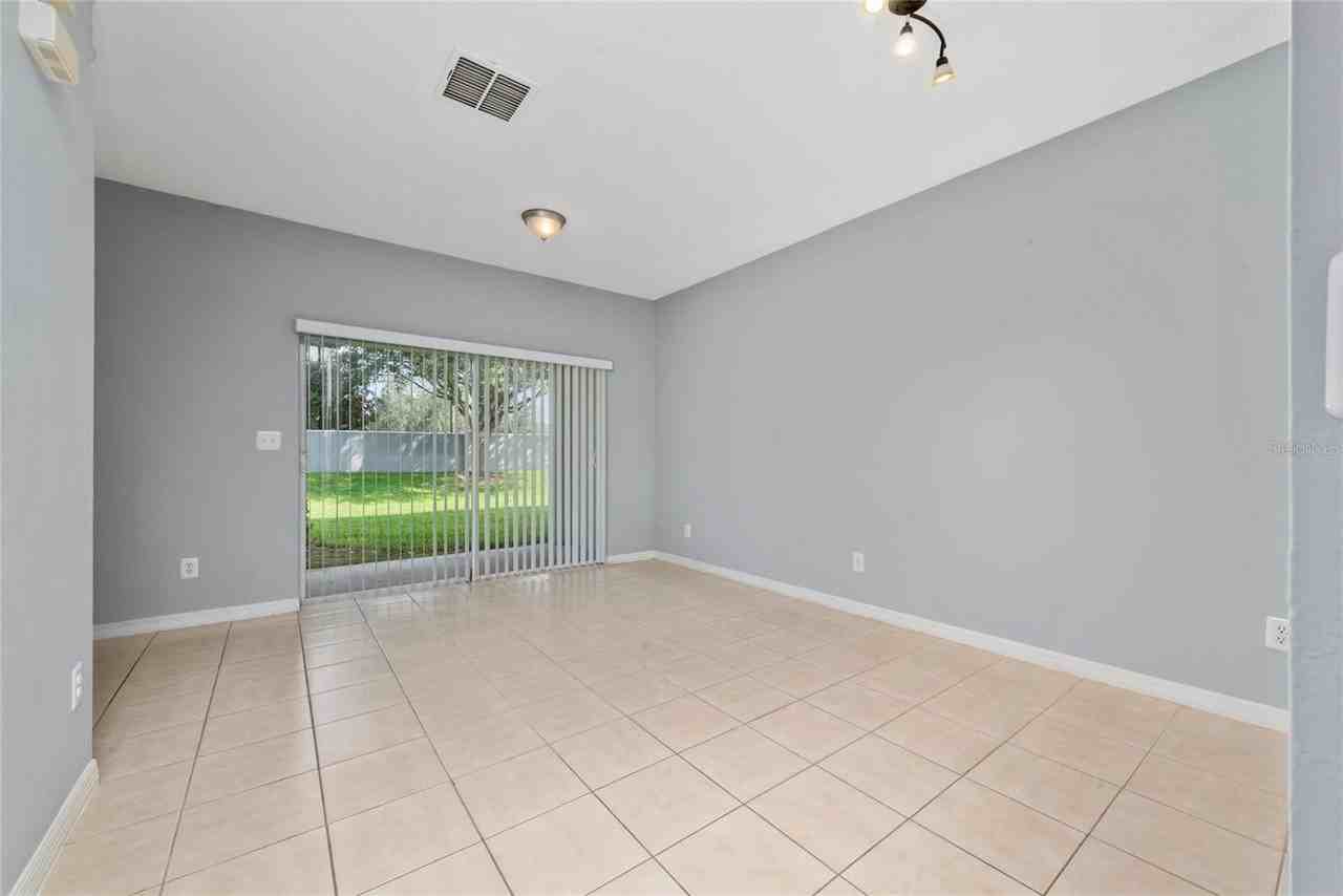 9313 Jasmine Flower Ln #185 - Photo 6 of 33