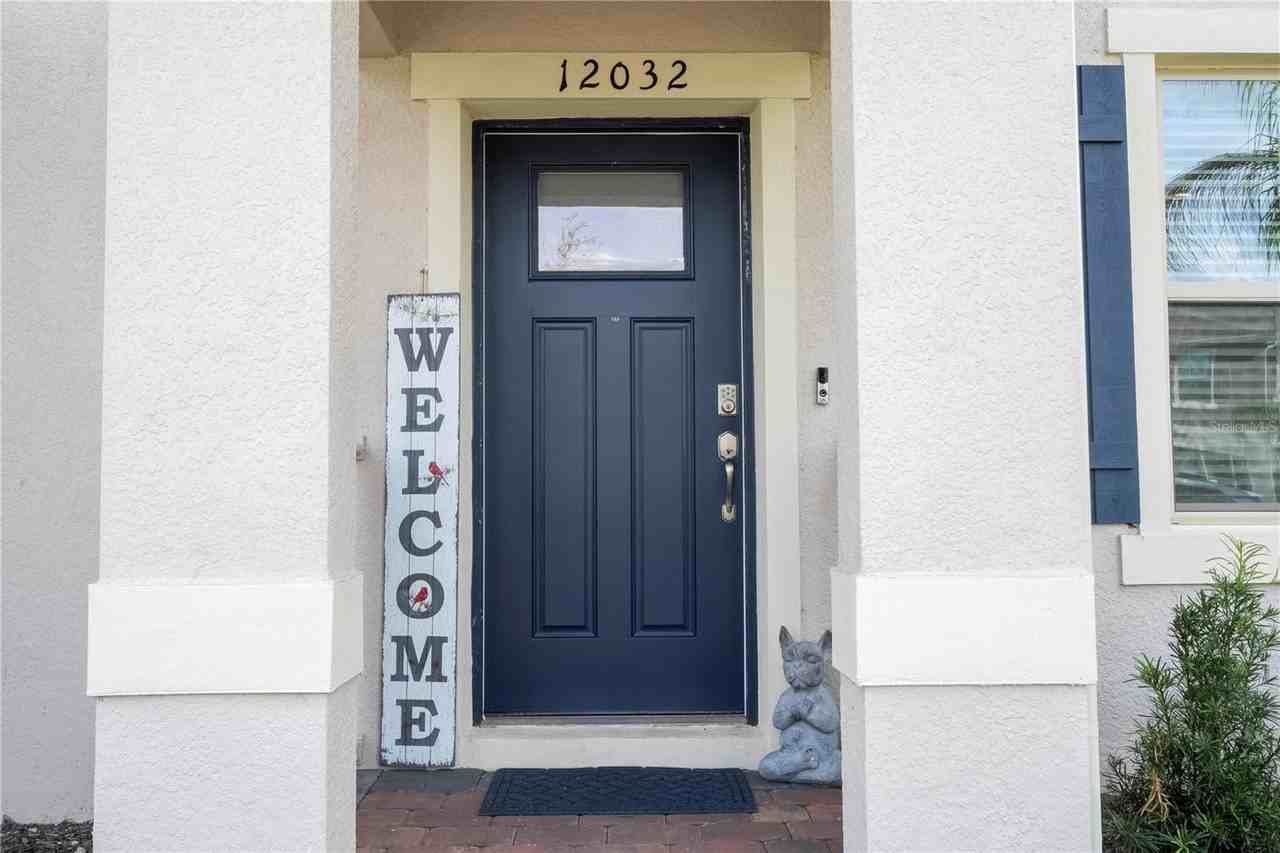 12032 Holystone St - Photo 7 of 47