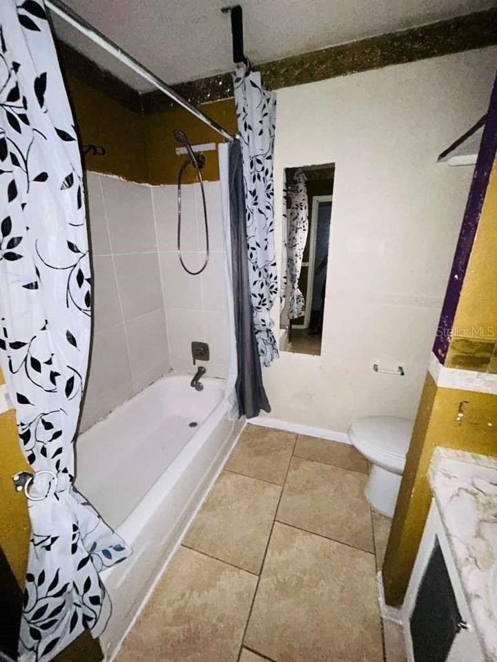 3914 Crayrich Cir #GE - Photo 3 of 10