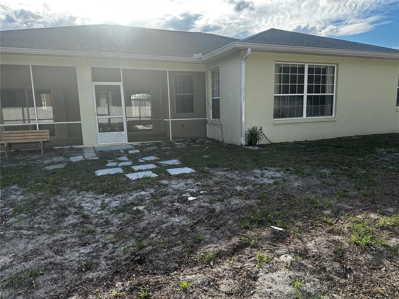 10061 Sw 74th Ter - Photo 5 of 28