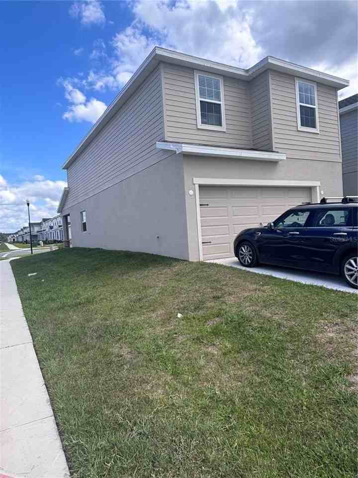 5778 Waterman Path - Photo 2 of 36