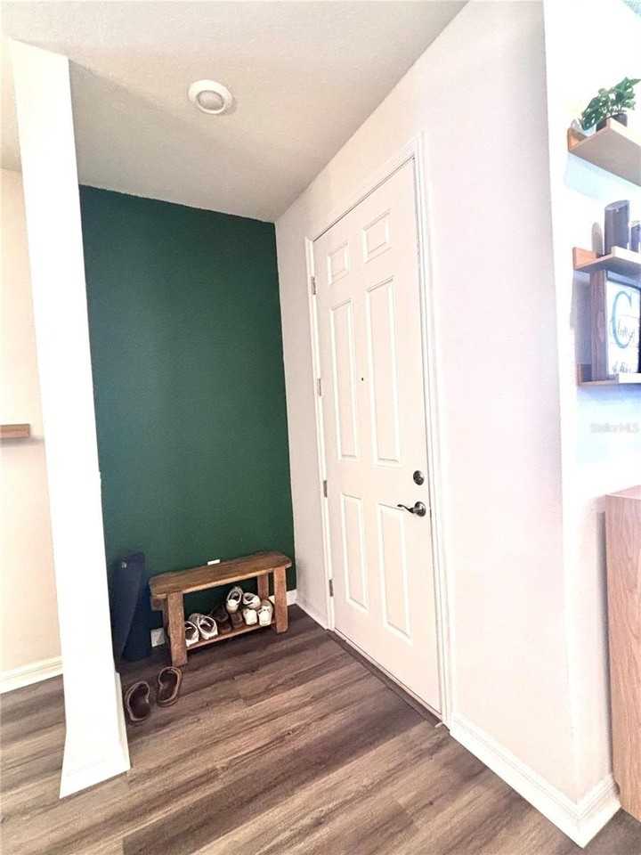 5778 Waterman Path - Photo 4 of 36