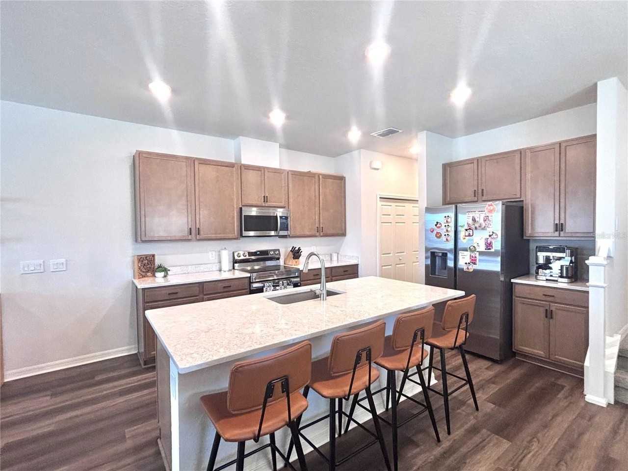 5778 Waterman Path - Photo 7 of 36