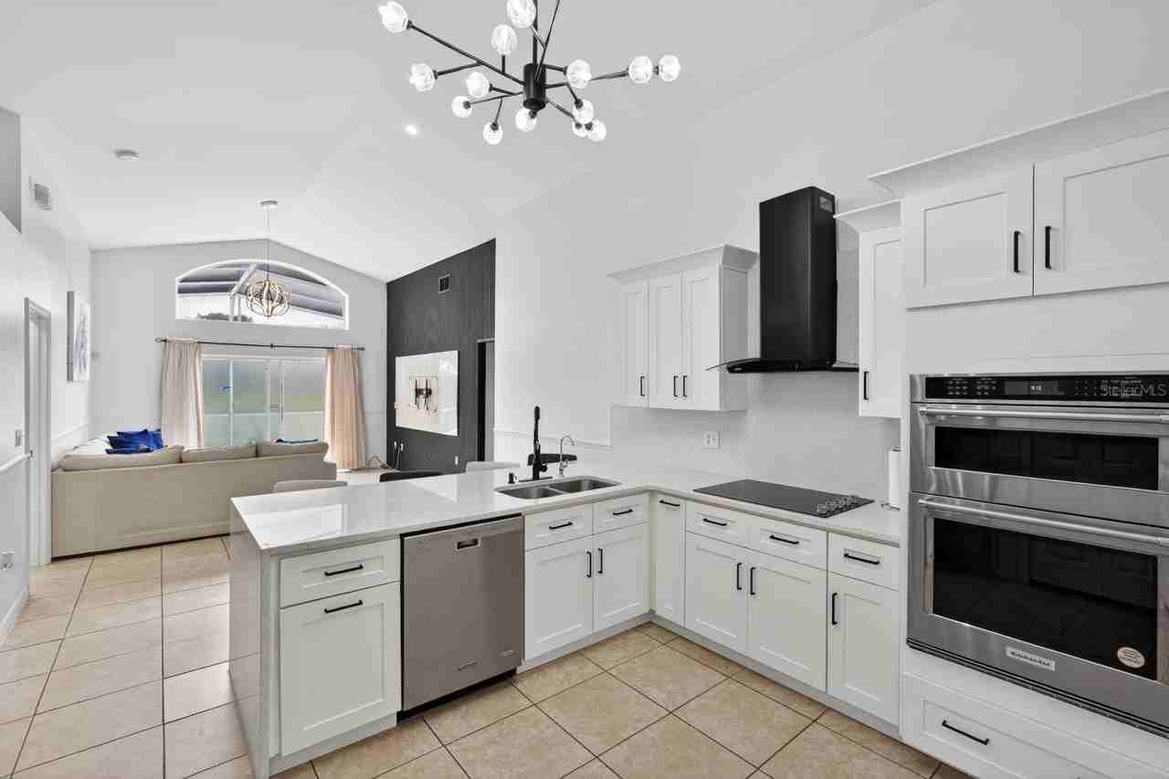 419 Buckingham Cir - Photo 5 of 18