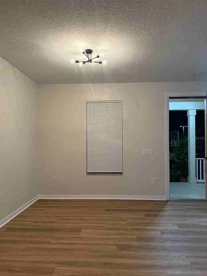 4132 Hunters Park Ln - Photo 6 of 14