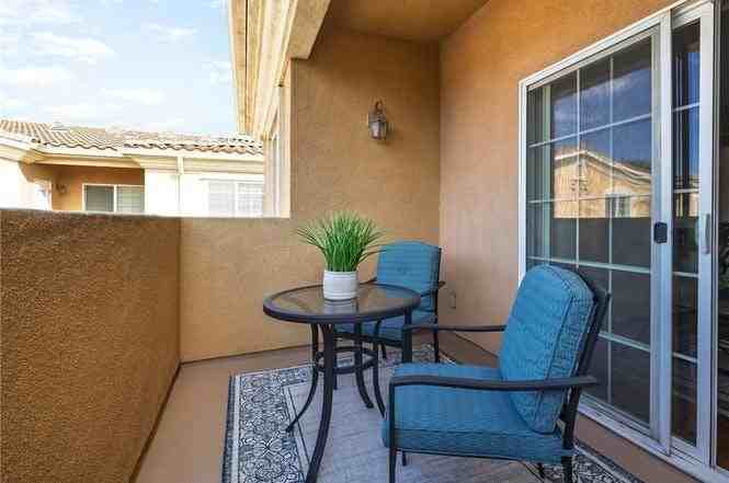 21345 Hawthorne Boulevard, Unit 302 - Photo 2 of 18