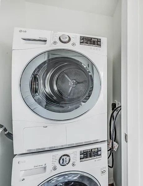 153 San Vicente Boulevard, Unit 41 - Photo 2 of 12