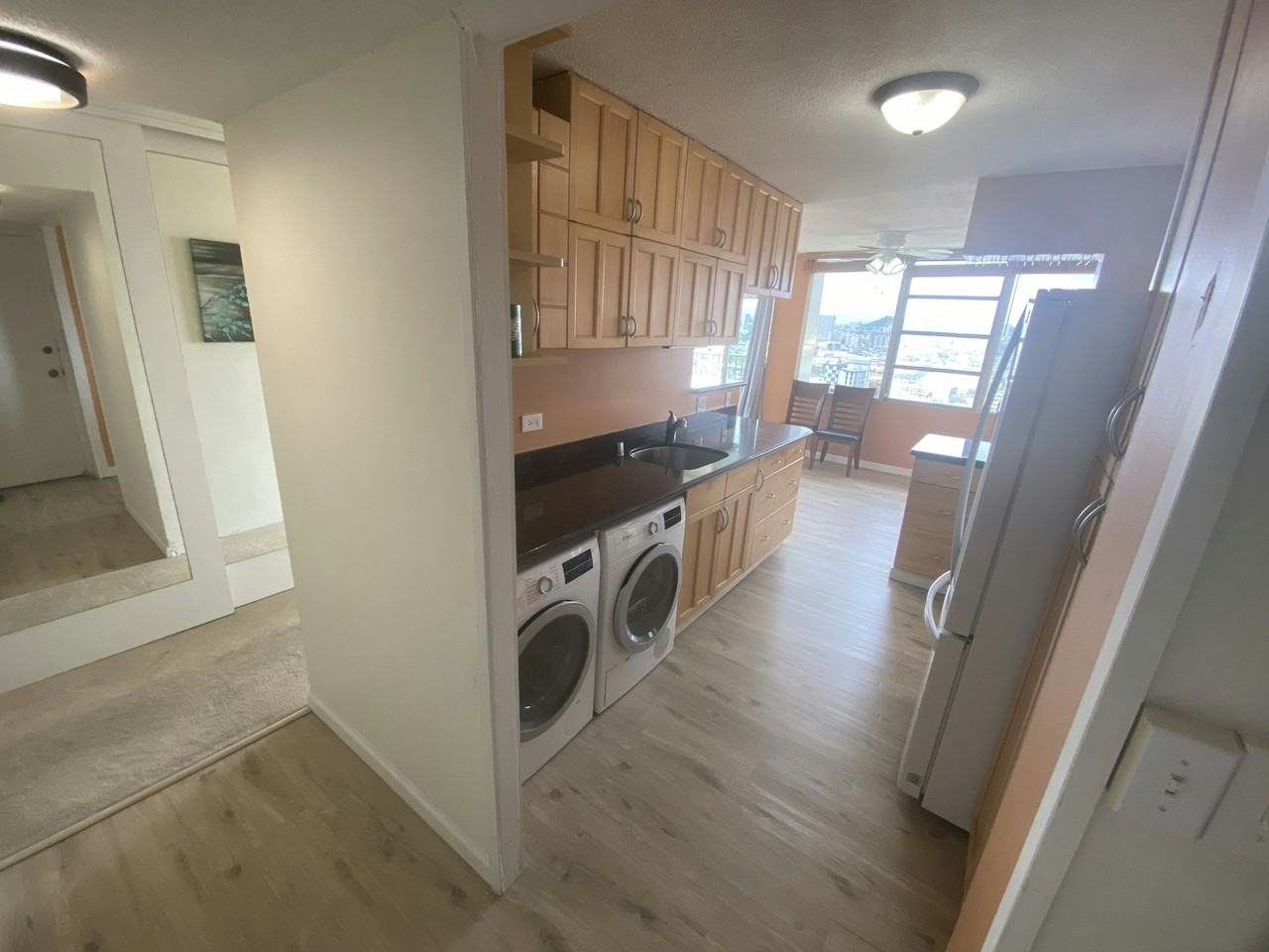 2825 South King Street - Photo 2 of 25