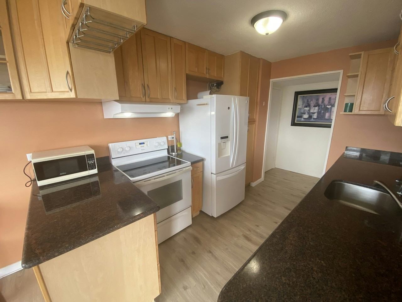 2825 South King Street - Photo 3 of 25