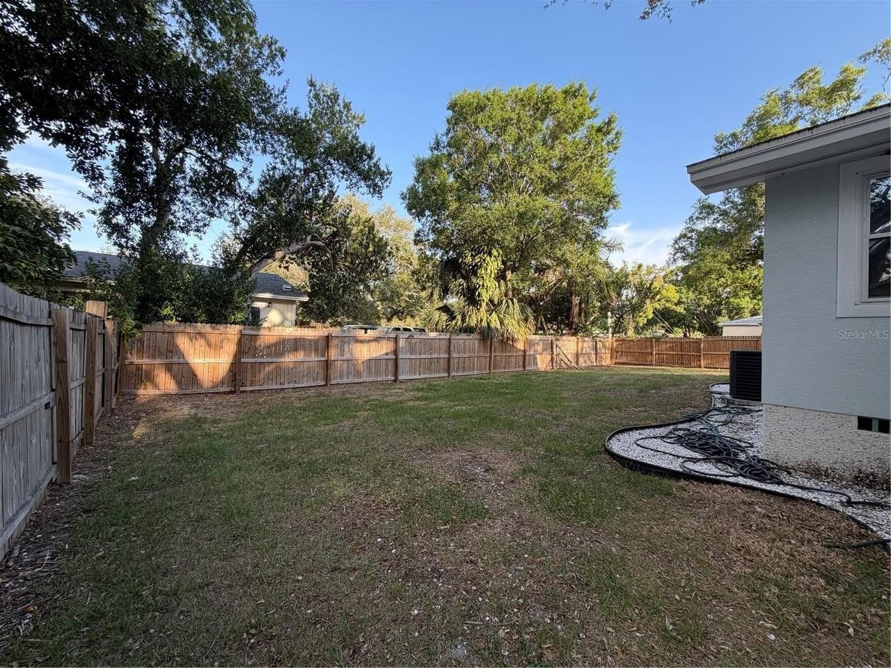 1947 Chenango Ave - Photo 3 of 23