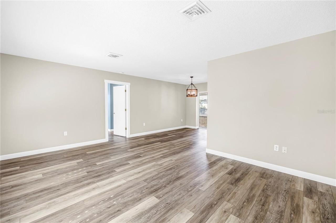 5771 Timber Lake Dr - Photo 6 of 50