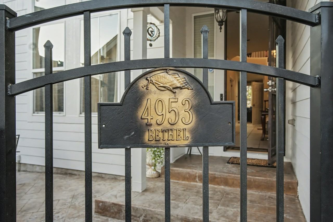 4953 Huntwick Place - Photo 5 of 50