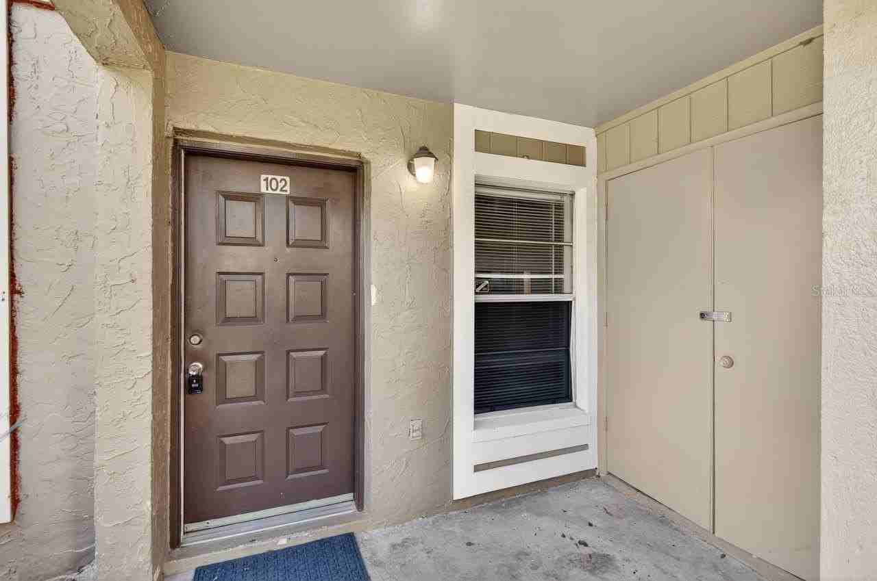 14319 Hanging Moss Cir #102 - Photo 4 of 18