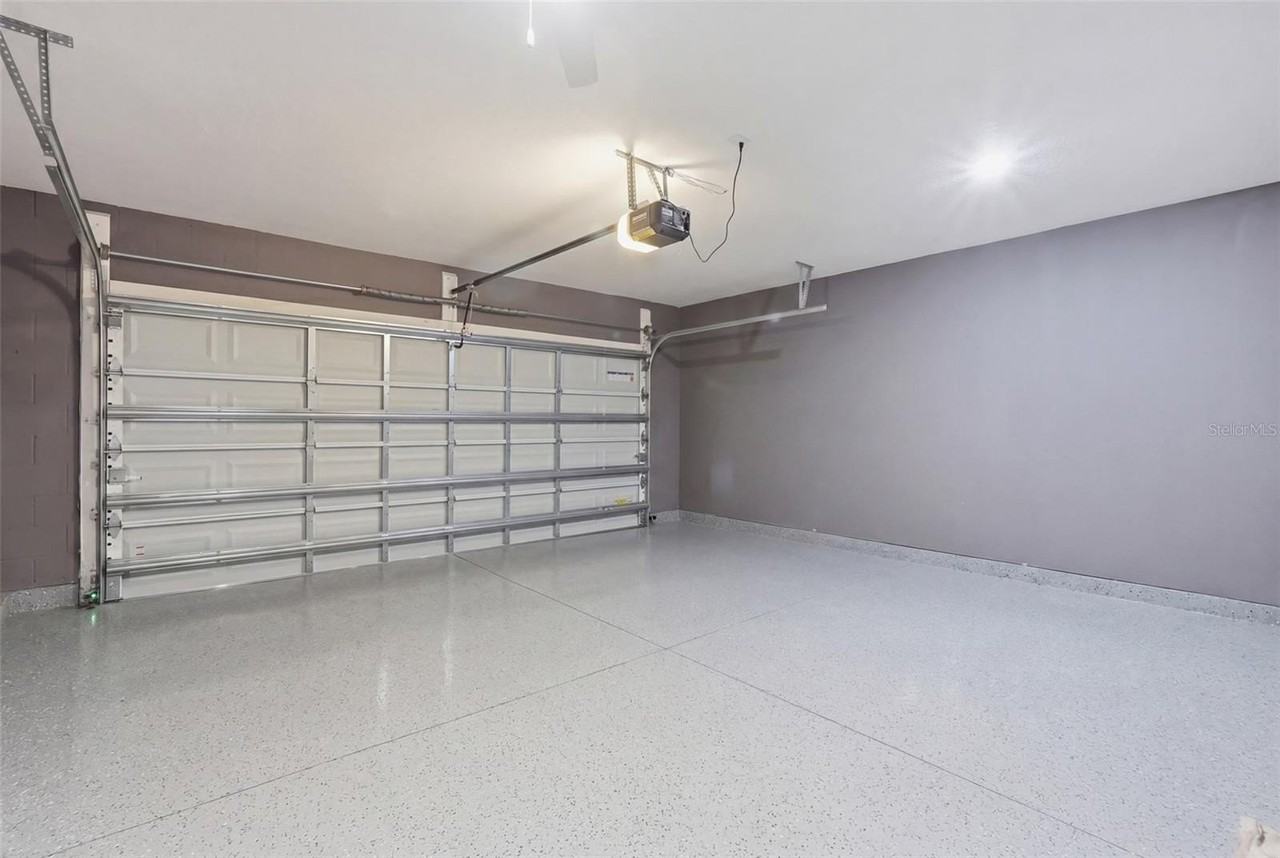 1330 Current Pl - Photo 7 of 42