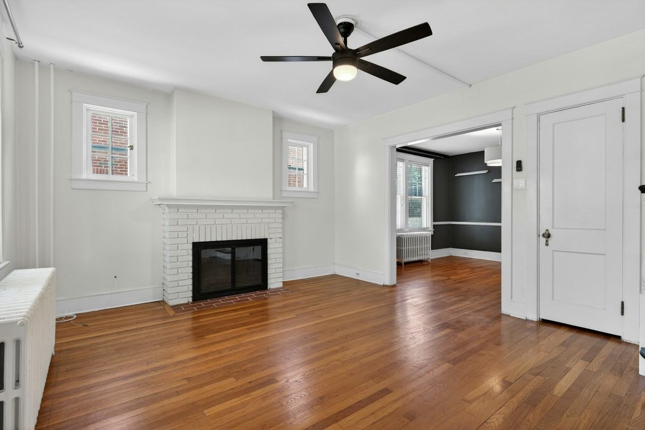 862 Pleasure Road - Photo 3 of 18