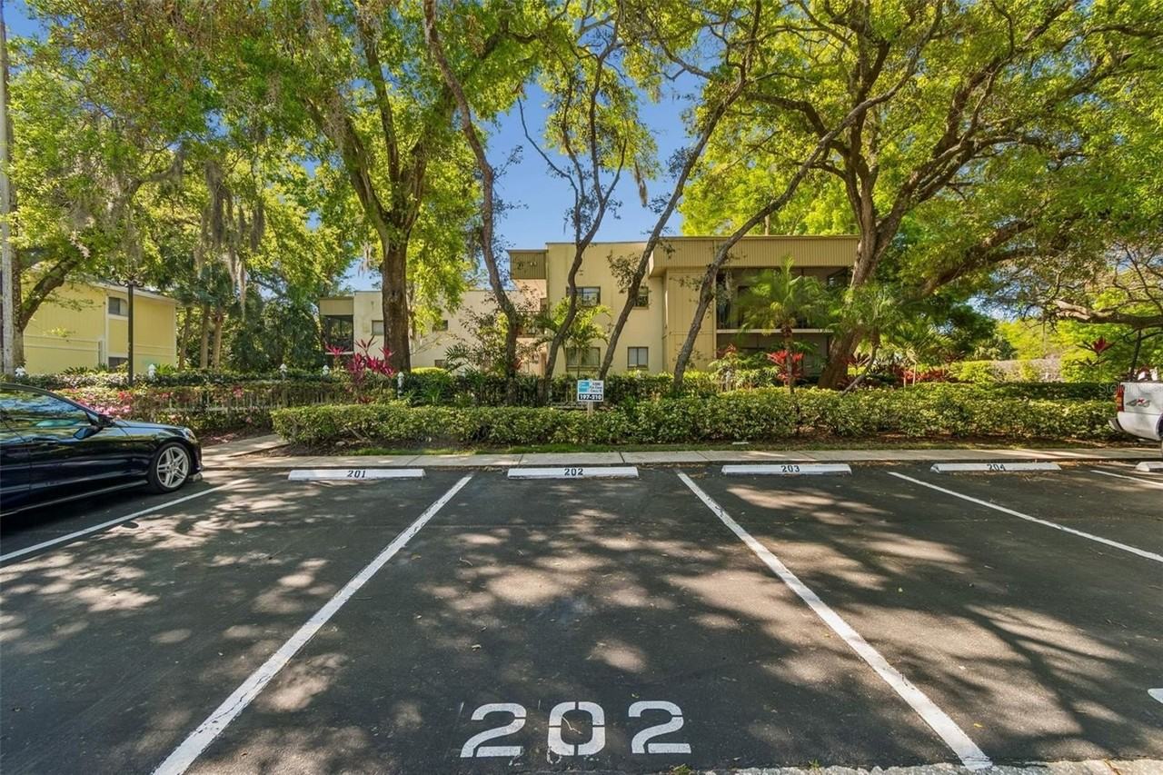 3300 Fox Chase Cir N #202 - Photo 2 of 50