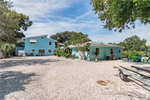 featured image of 607 Betmor Ln