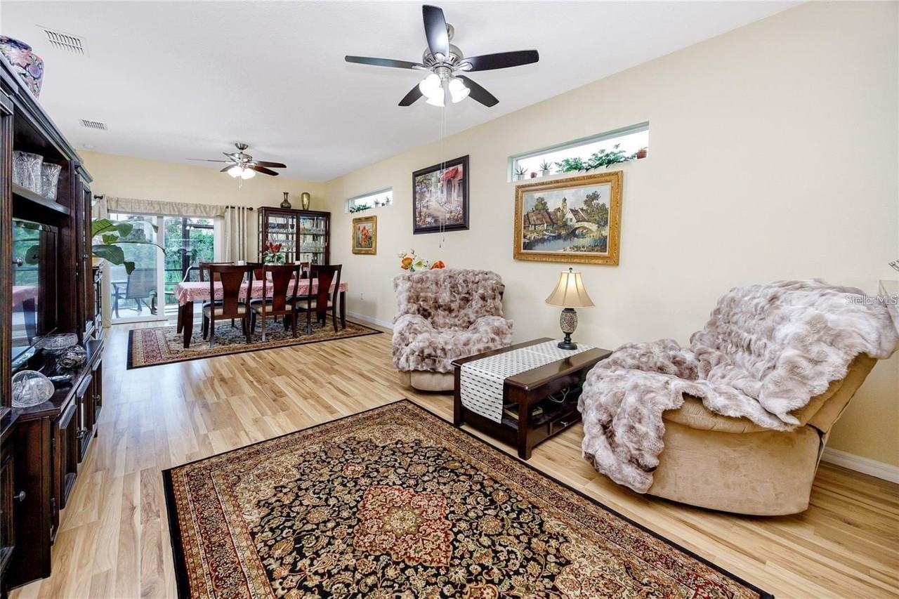 7820 Harbor Bridge Blvd - Photo 7 of 24