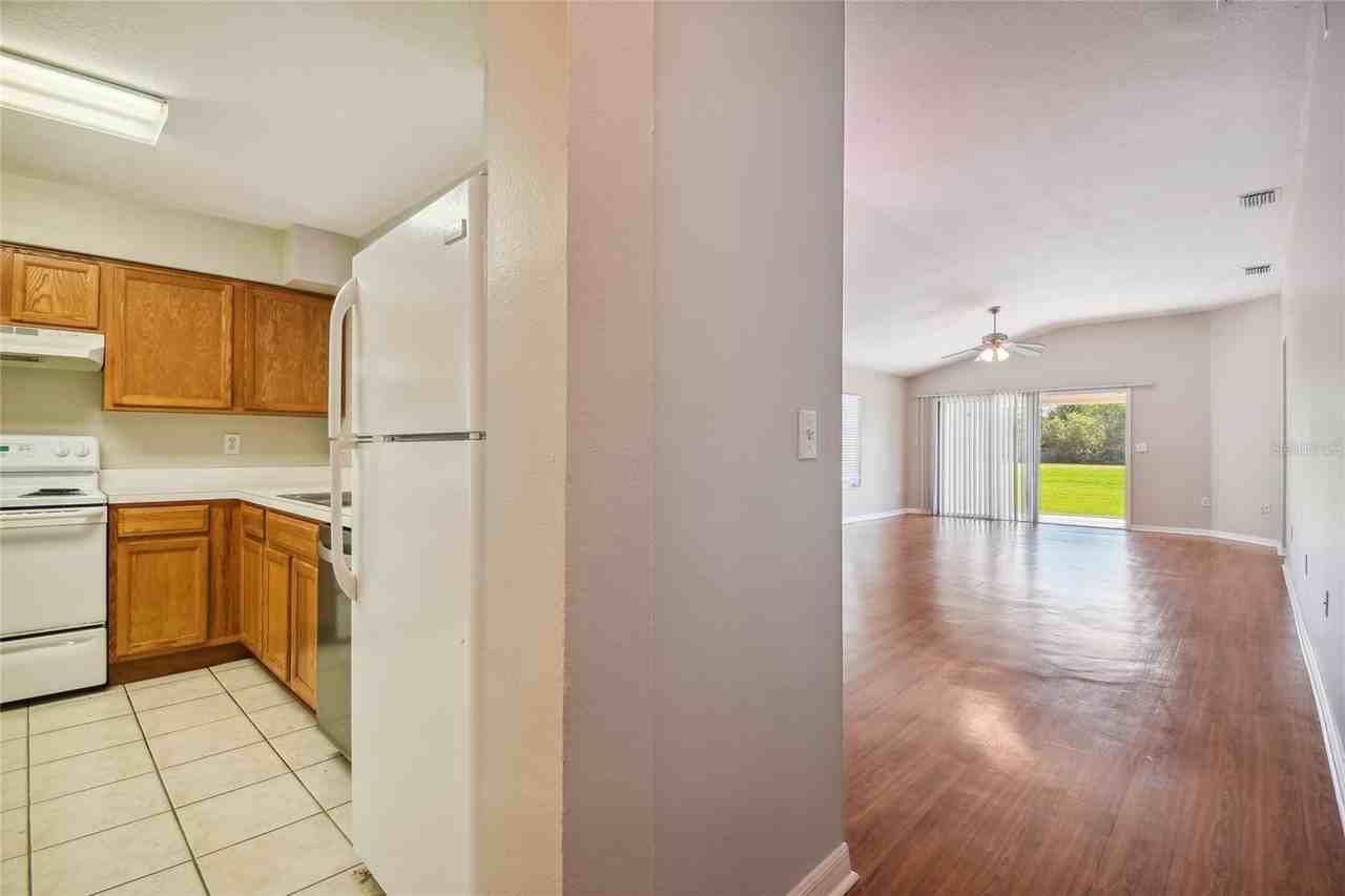 18220 Portside St - Photo 7 of 38