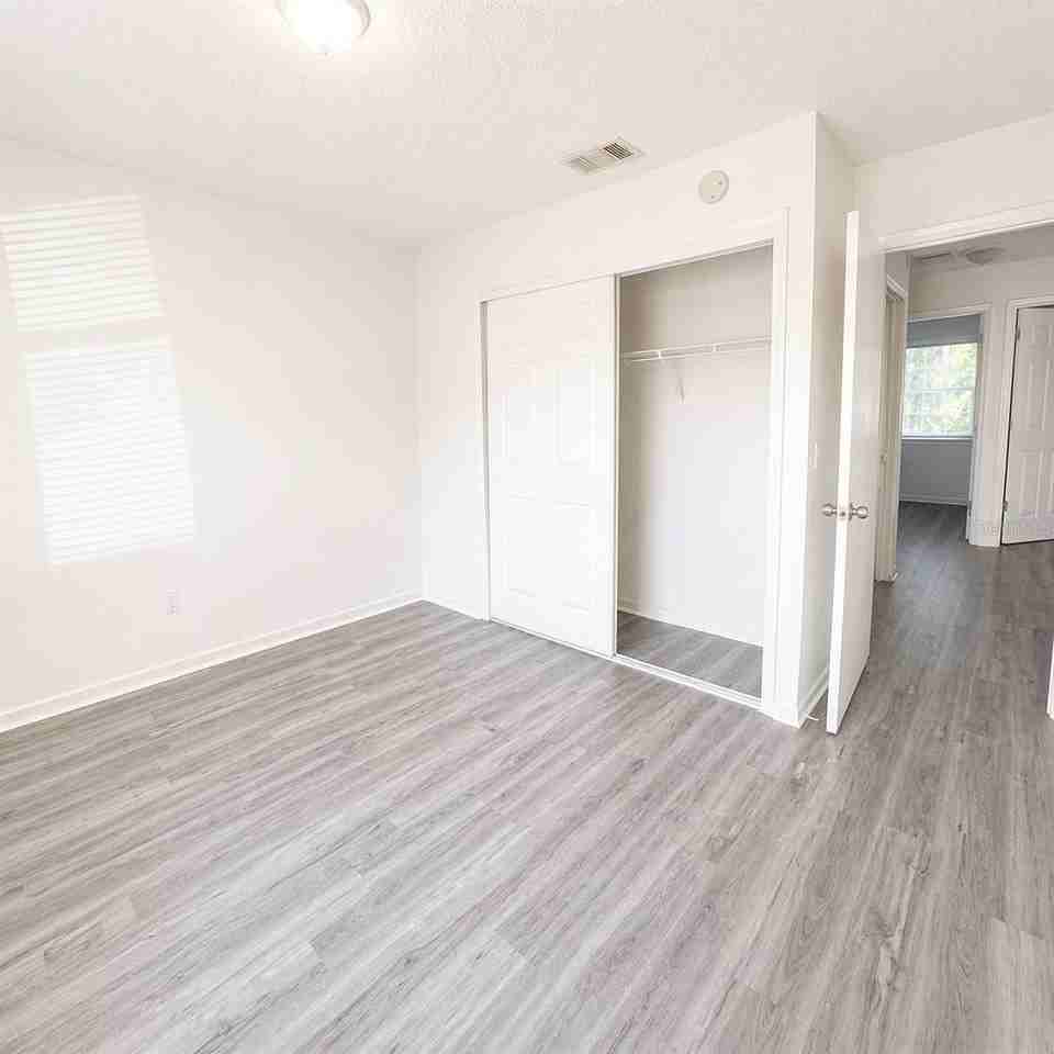 8305 N Marks St #B - Photo 5 of 14