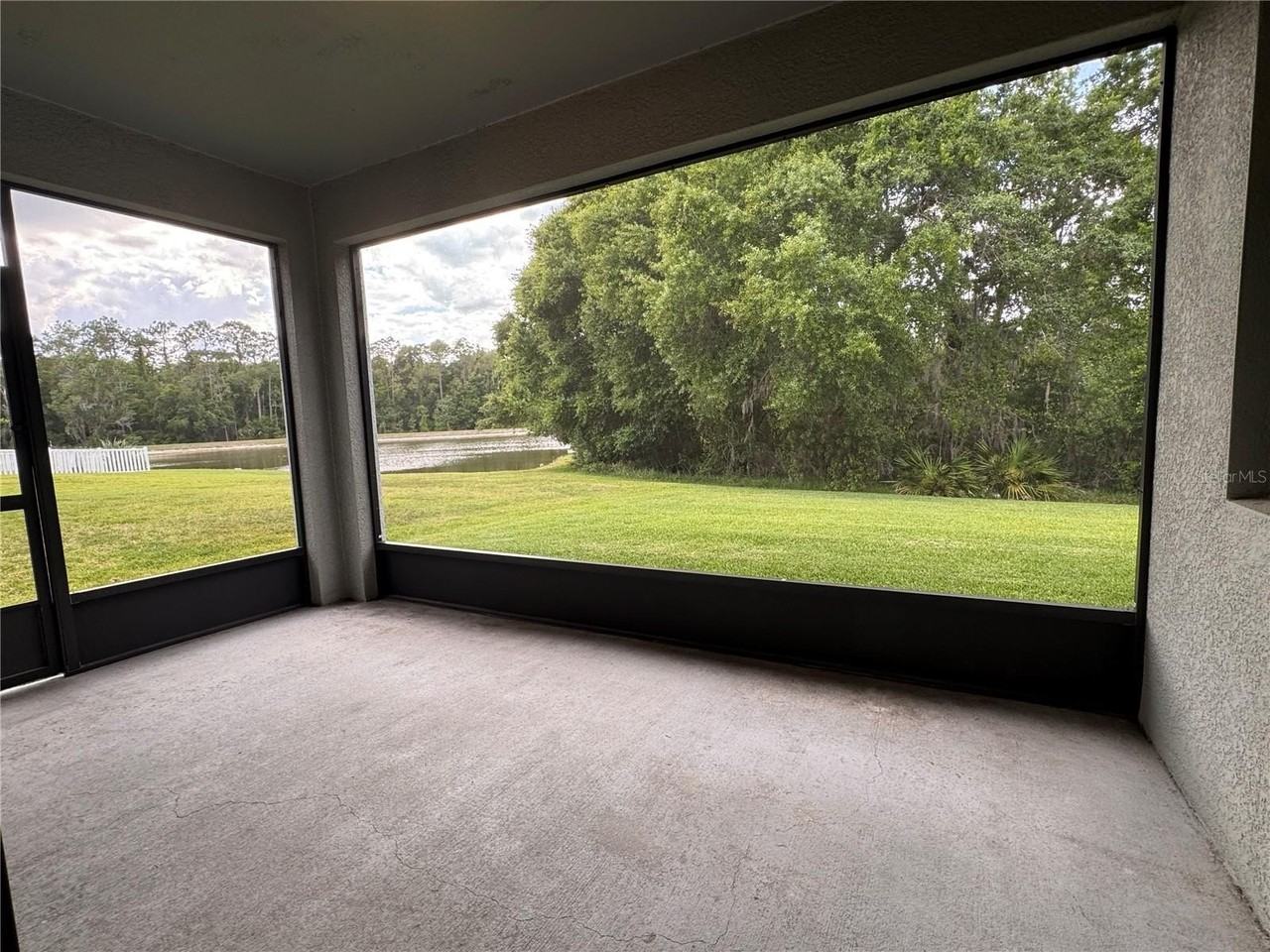 20044 Date Palm Way - Photo 3 of 40