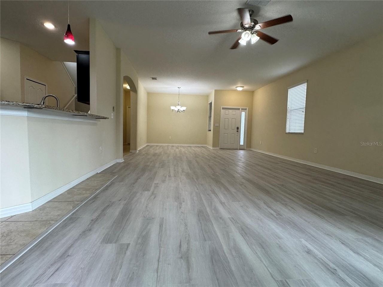 20044 Date Palm Way - Photo 7 of 40