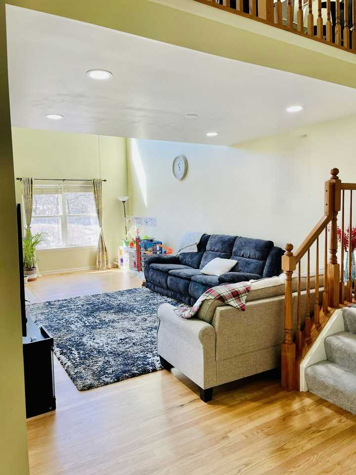 3308 Cool Springs Ct - Photo 3 of 21