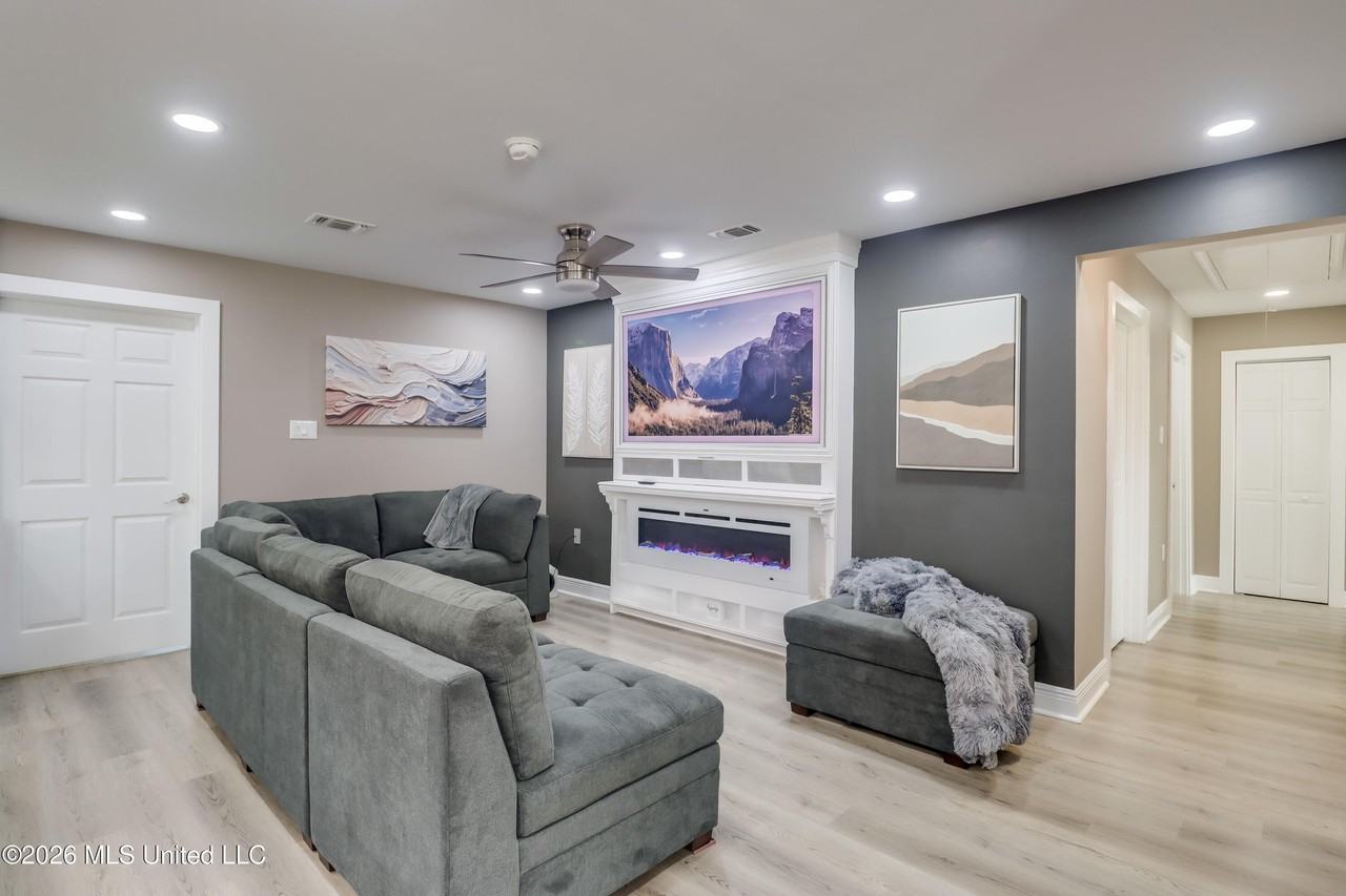 508 Tasha Dr - Photo 5 of 22