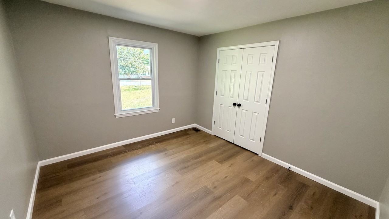 9 Heery Road - Photo 5 of 9