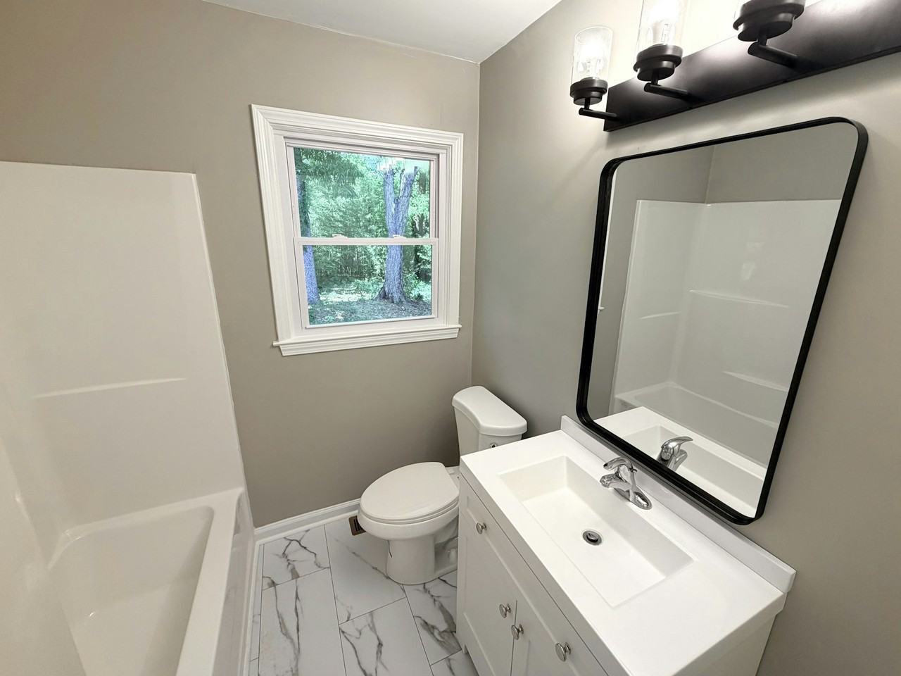 9 Heery Road - Photo 6 of 9