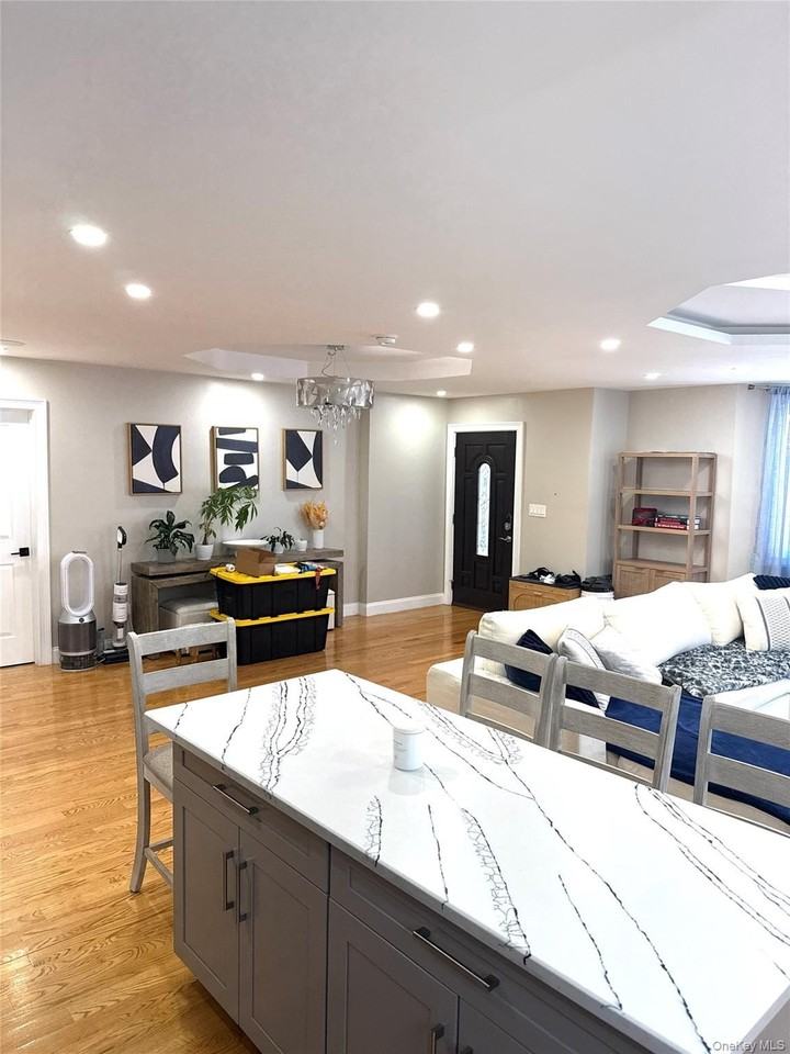 24910 139th Ave #1 - Photo 5 of 15