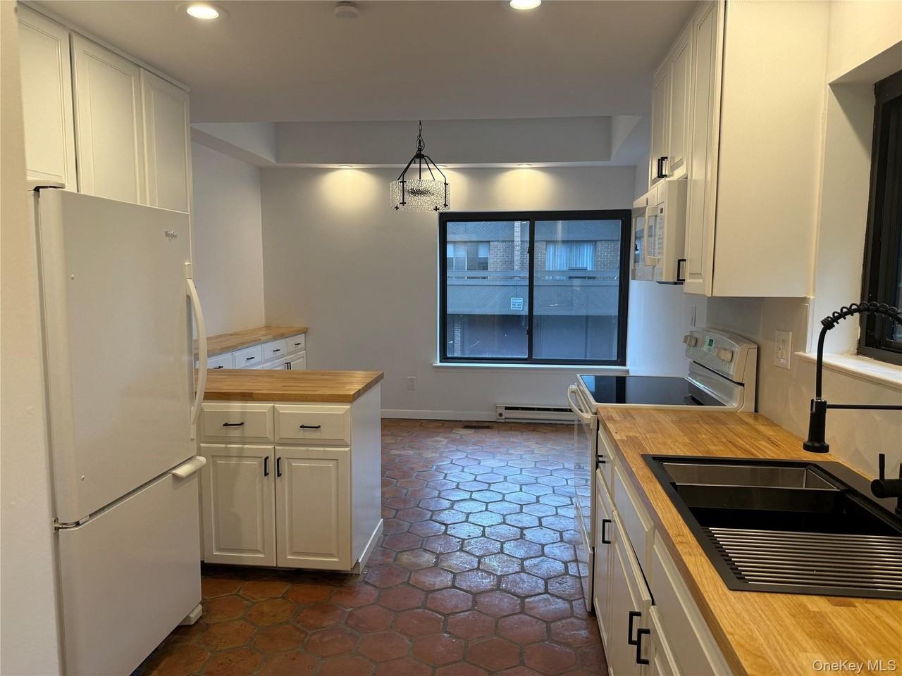 15 Oldfield #15 - Photo 4 of 23