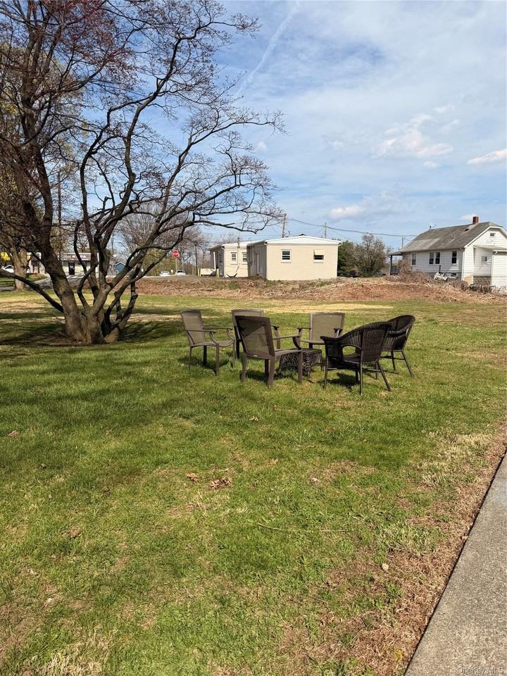 6 Quelch Ave - Photo 2 of 15