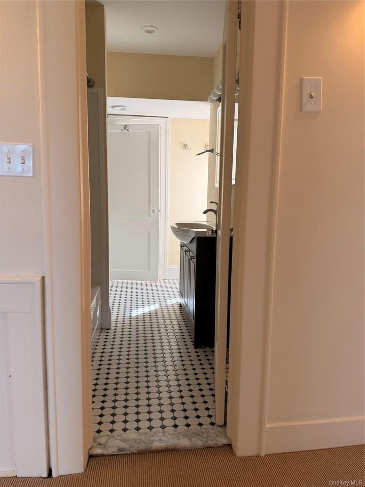 6 Quelch Ave - Photo 5 of 15