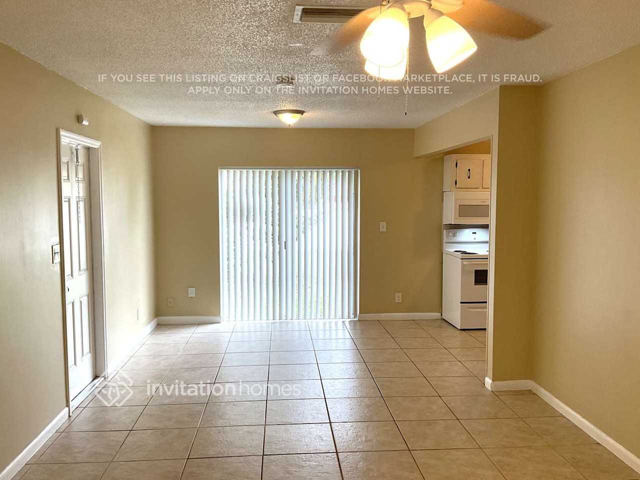 7939 Sw 3rd St - Photo 5 of 16