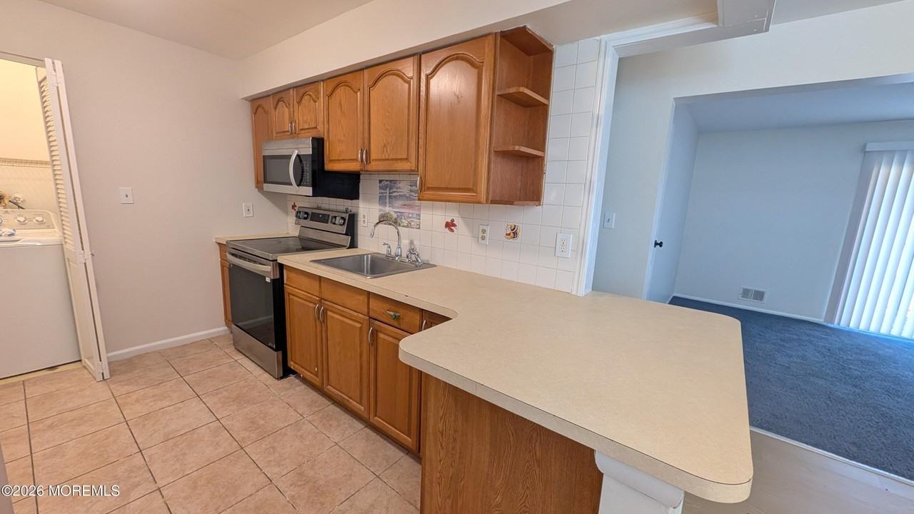 230 Sawmill Rd #A - Photo 2 of 21