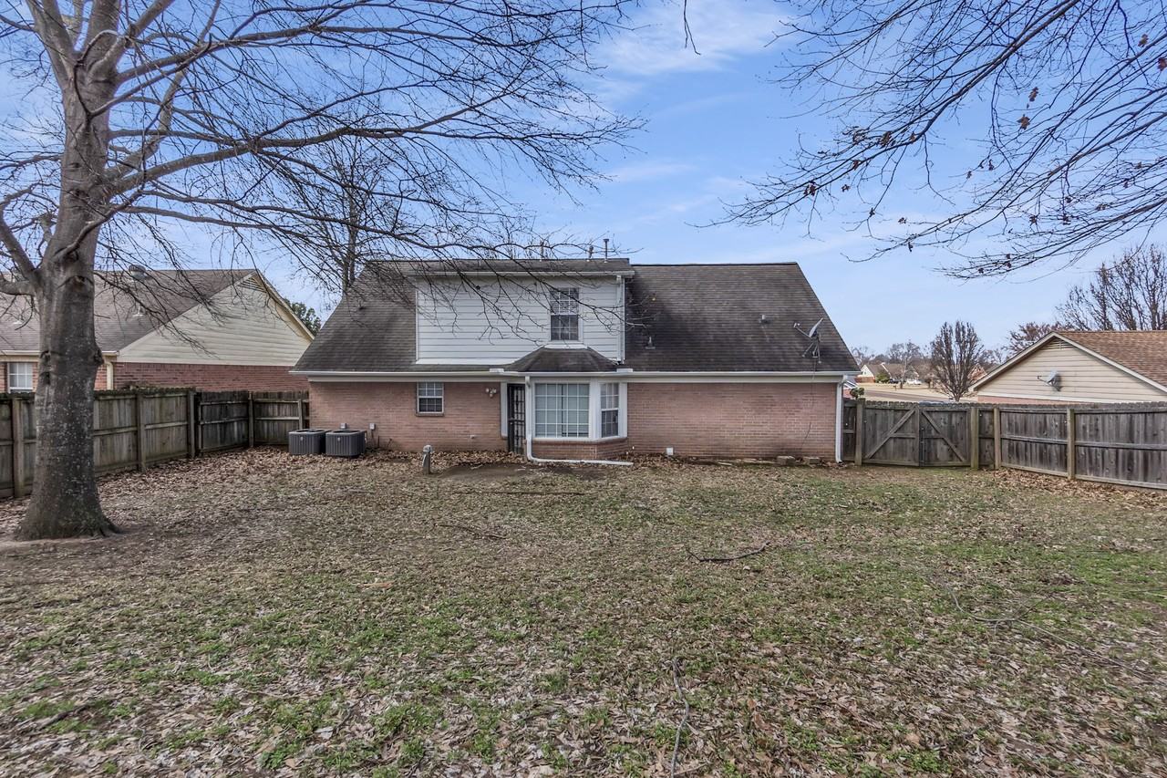 7340 Roundtable Dr #1 - Photo 5 of 5