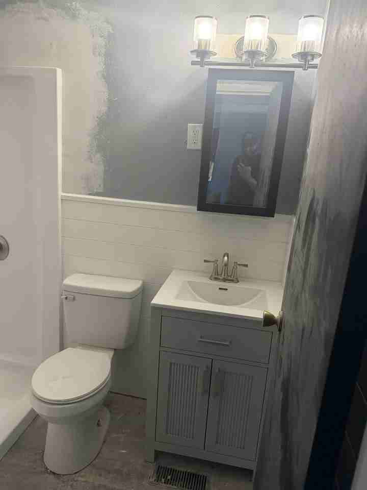 4113 Crest Dr, Dayton, OH 45416 - 14113 Crest Dr, Dayton, OH 454164113 Crest Dr, Dayton, OH 45416 #1 - Photo 2 of 4