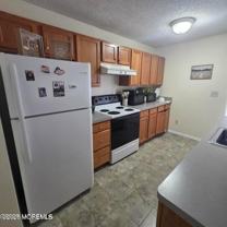 N Main St #D5 - Photo 1 of 1
