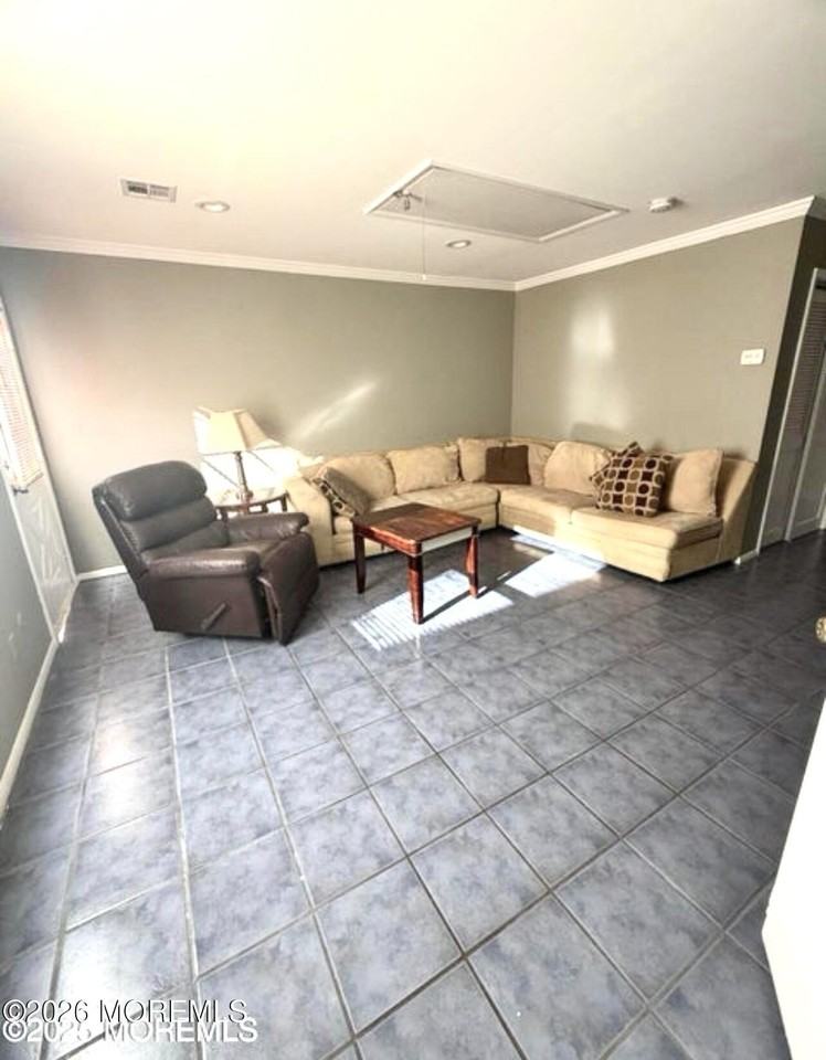 60 Sherman Ave #B - Photo 3 of 16