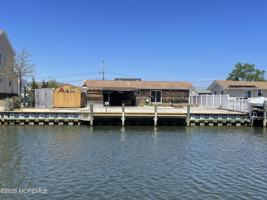 featured image of 1813 Capstan Dr