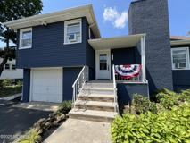 370 Macarthur Ave - Photo 1 of 1