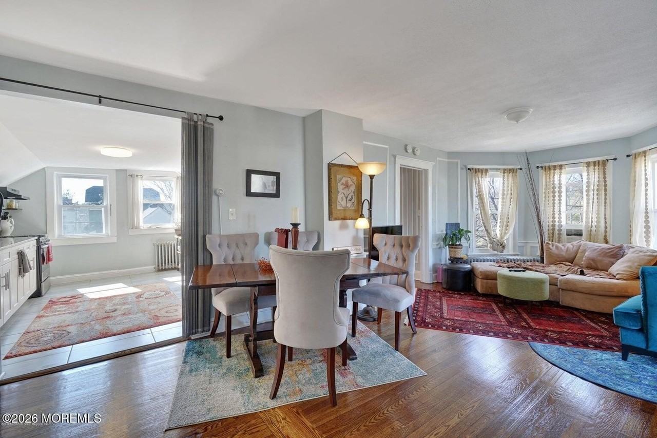 304 7th Ave #3 - Photo 3 of 13