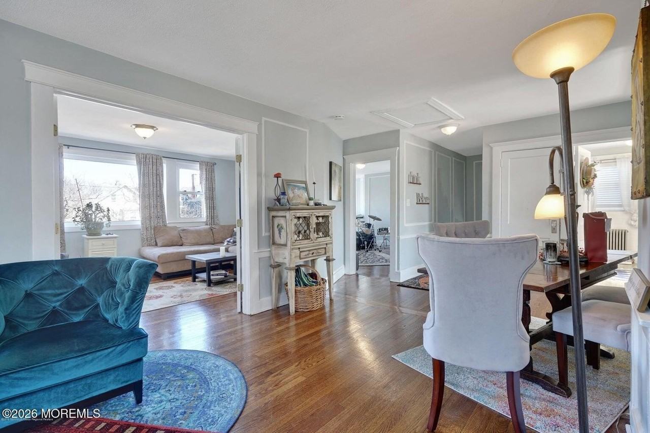 304 7th Ave #3 - Photo 4 of 13