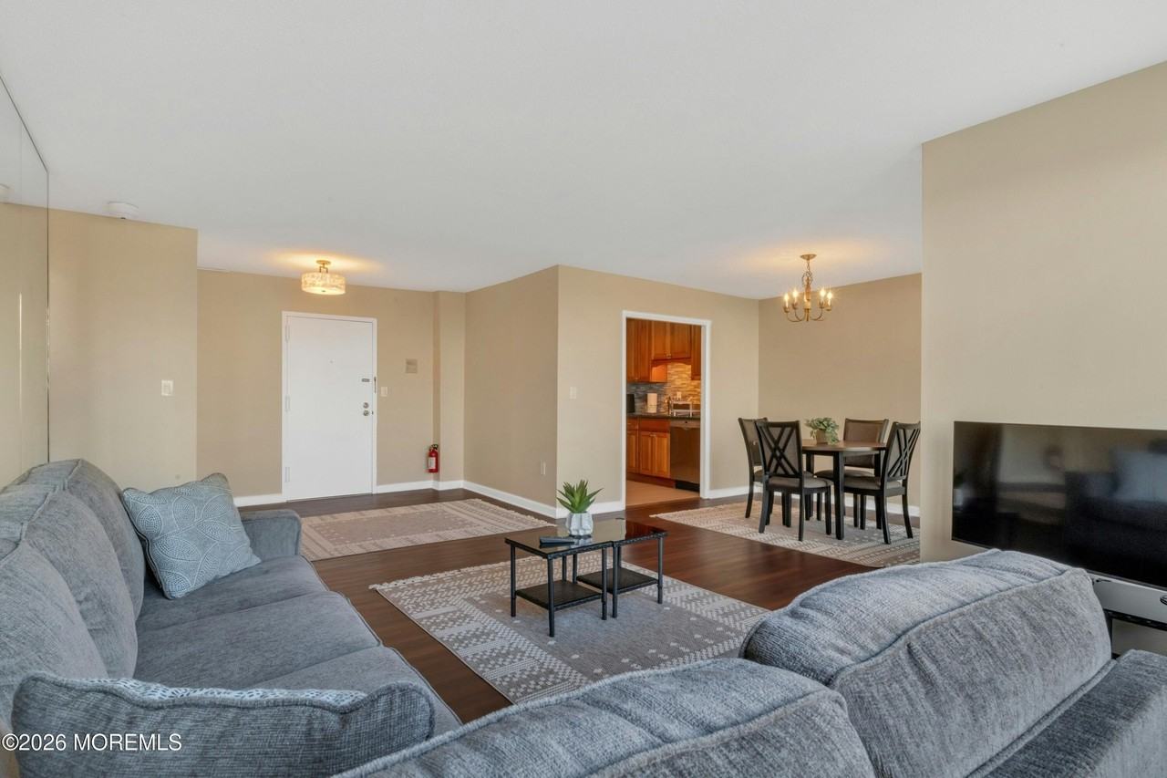 1 Scenic Dr #209 - Photo 7 of 31