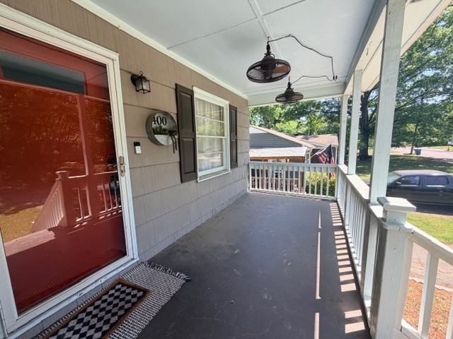 400 Woodvale Ln #1 - Photo 4 of 12