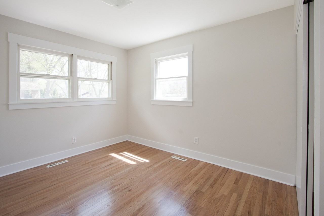 6415 Londonderry Dr - Photo 7 of 20