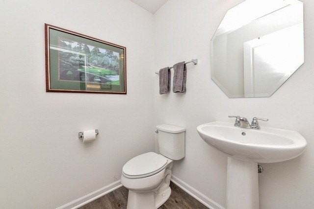 1263 Comiskey Ave - Photo 6 of 18