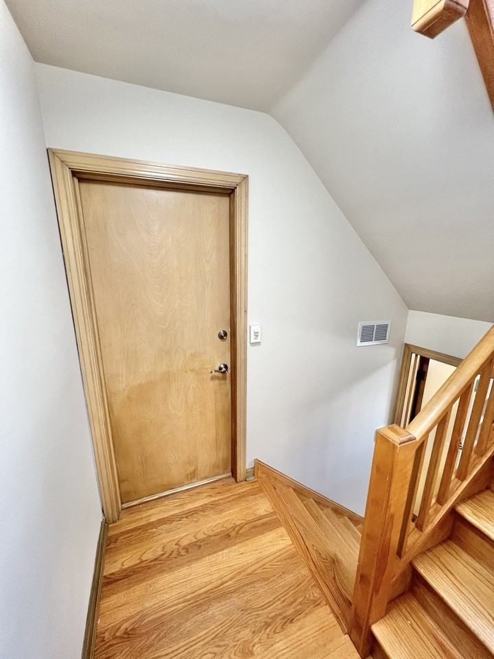 5547 N Central Ave #1 - Photo 2 of 22